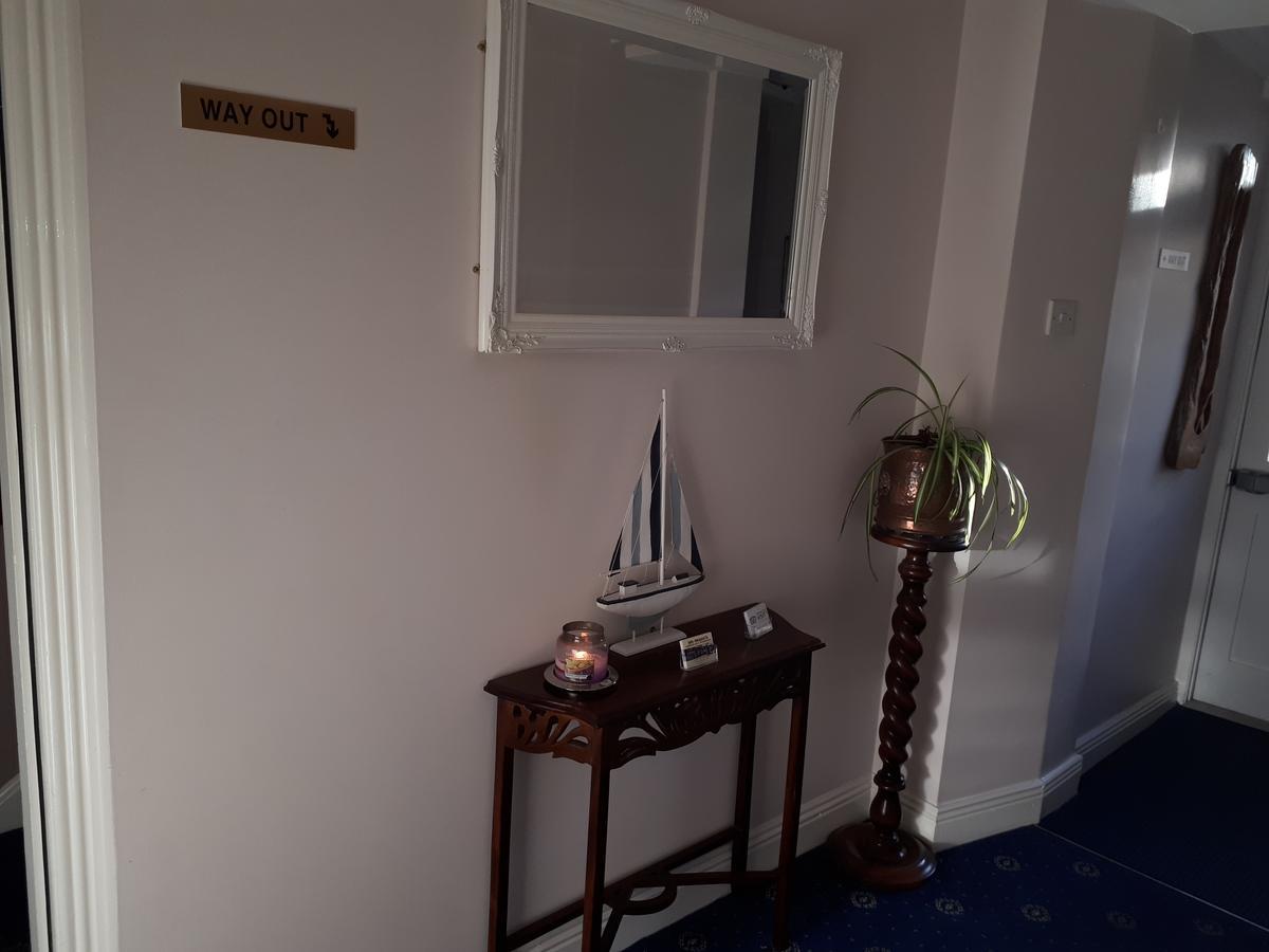 Hotel Jim Mcgee'S à Wexford Extérieur photo