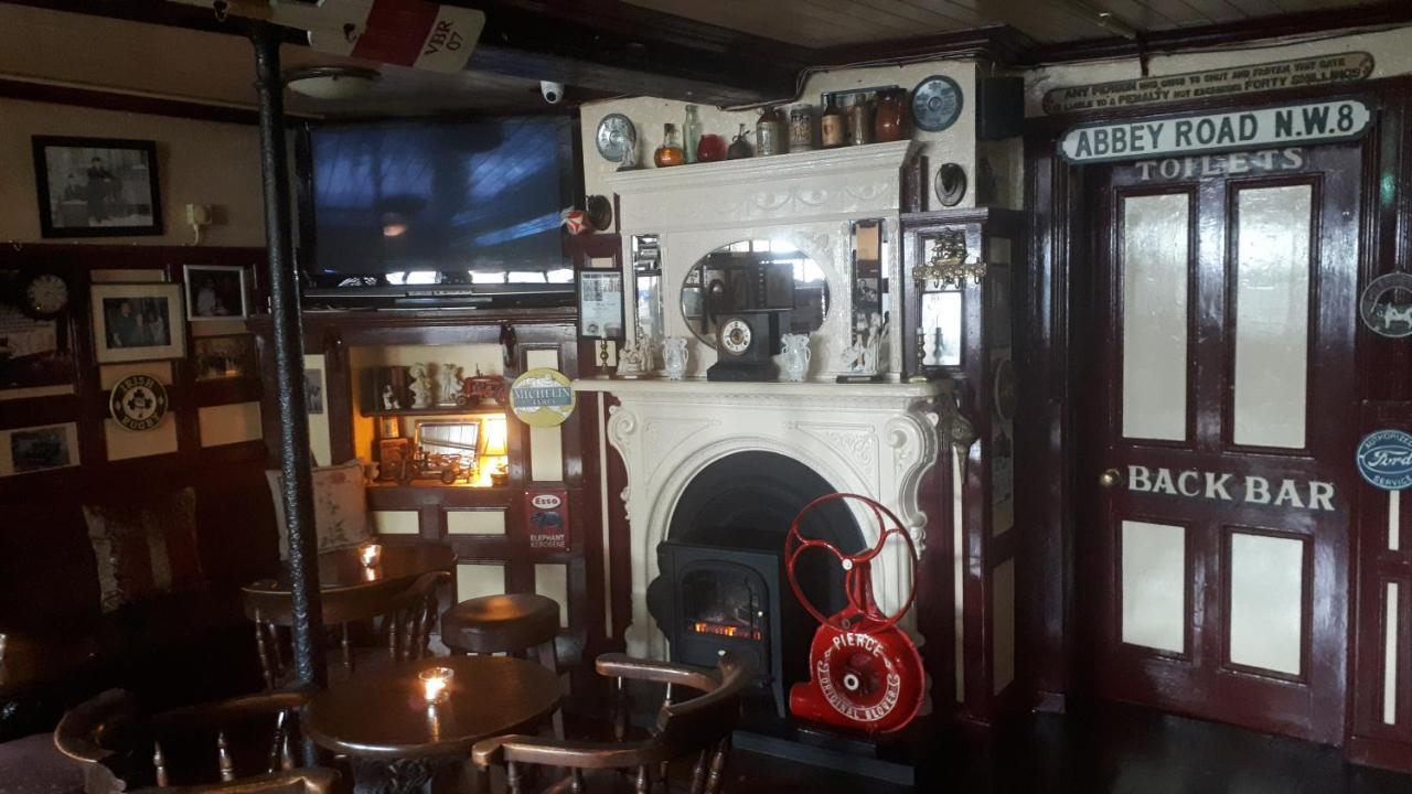 Hotel Jim Mcgee'S à Wexford Extérieur photo